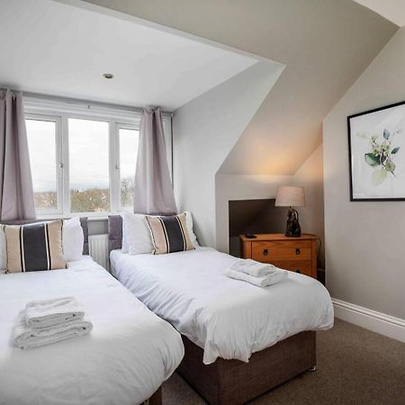 Stylish & Spacious 3 Bed Apartment With Parking シェフィールド エクステリア 写真